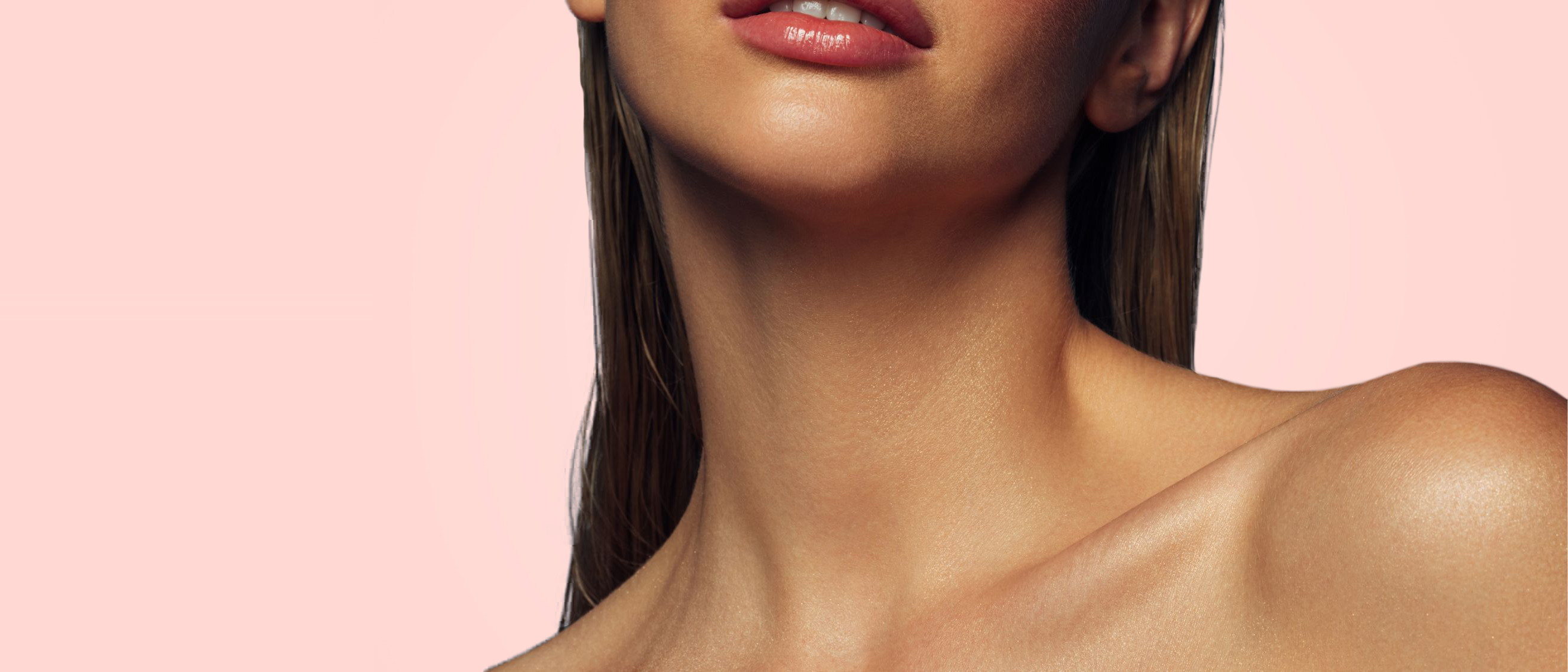 Smooth, even skin at the jaw, neck and collarbone